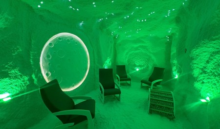 В поселке Березник Виноградовского округа благодаря господдержке открылась соляная комната