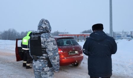 Судебные приставы арестовали на дорогах Поморья 4 автомобиля