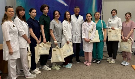 Коллектив Архангельской областной больницы пополнился молодыми специалистами