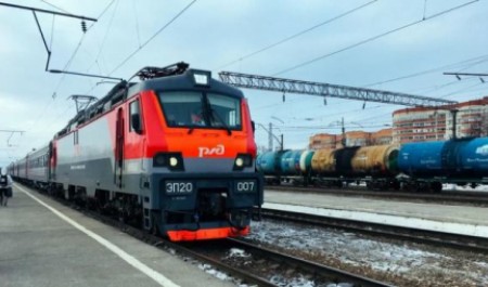 Между Архангельском и Петербургом в праздники введут дополнительные ж/д рейсы