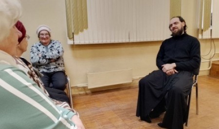 Как быть настоящим христианином? Священник Назарий Ярема побеседовал с читателями архангельской библиотеки 