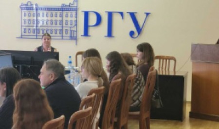 Научный клуб САФУ «Эврика: ключ к лабиринту» рассказали о красоте русского писательства в Рязани