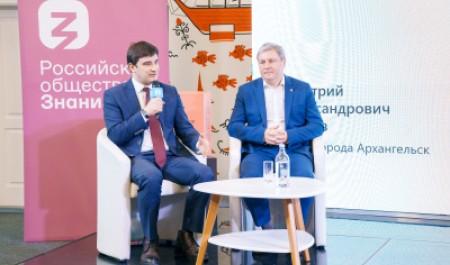 Дмитрий Морев встретился со студентами САФУ