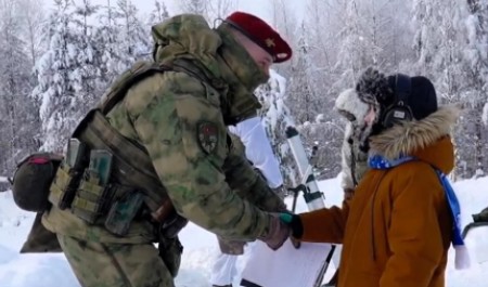 Архангельские спецназовцы исполнили мечту мальчика в честь 10-летия Росгвардии