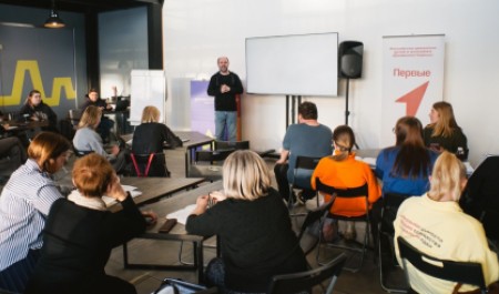 В Архангельске прошли занятия в школах социального проектирования «Идея. Грант. Успех»