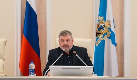 "Единая Россия" определилась с позицией на ближайшей сессии АрхоблСобрания