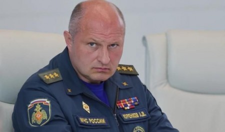 Глава МЧС: основная задача при тушении природных пожаров — защита населенных пунктов