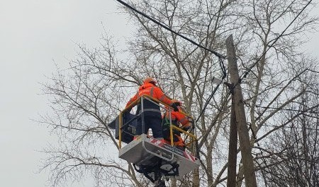 В Архангельске идет тотальное обновление уличного освещения В Архангельске идет тотальное обновление уличного освещения