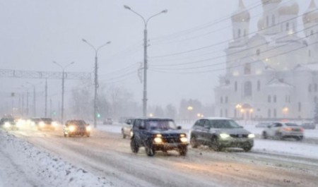 Мощный снежный циклон, парализовавший Москву, движется на Архангельскую область Мощный снежный циклон, парализовавший Москву, движется на Архангельскую область