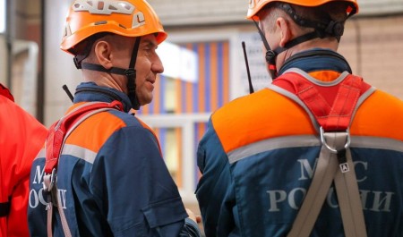 Спасателям Архангельской области передали снаряжение для беспарашютного десантирования Спасателям Архангельской области передали снаряжение для беспарашютного десантирования