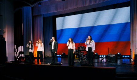 В САФУ прошел праздничный концерт, приуроченный ко Дню защитника Отечества