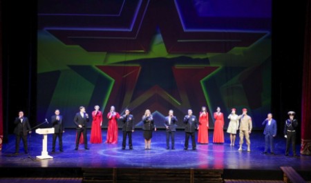 В Архангельском театре драмы прошел торжественный вечер в честь Дня защитника Отечества