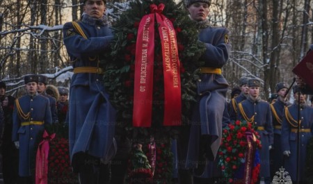 В Санкт-Петербурге почтили память погибших пожарных