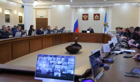 В правительстве Поморья обсудили усиление противопожарной защищенности