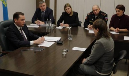 От жилья до реабилитации: глава Архангельской области принял семьи и ветеранов СВО