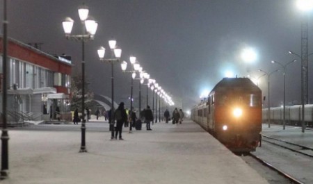 На маршруте Архангельск – Онега в предпраздничные дни предусмотрят дополнительные вагоны