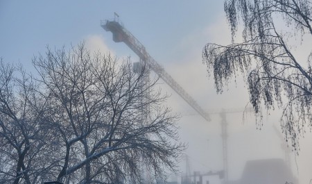 «Давайте пока потерпим». Как регионы будут урезать бюджетные расходы и на чем собираются экономить