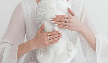 Таким нюдовый маникюр еще не был! 8 идей с трендовым молочным оттенком