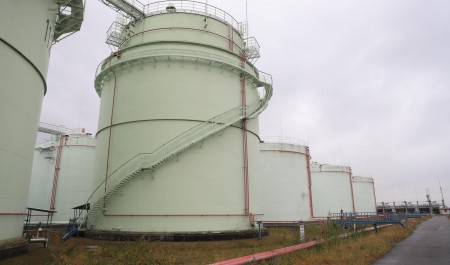 «Дорогая нефть — всегда плюс для бюджета». Как война на Ближнем Востоке поможет решить проблемы России