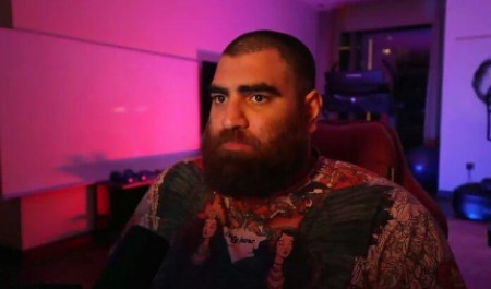 Скандального блогера Арсена Маркаряна отправили в колонию 