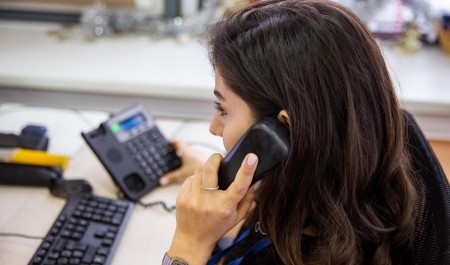 Уходим на час раньше? Сколько продлится рабочий день 6 марта