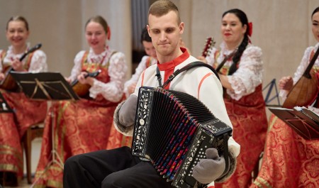 Вековые традиции и новые форматы: в Северном хоре рассказали об оркестровой группе коллектива