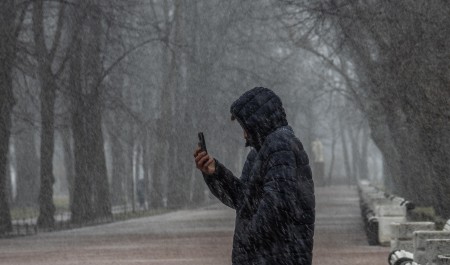 «Отрезать Россию от мира можно за пять минут». Нам пообещали суверенный интернет совсем скоро — что это значит