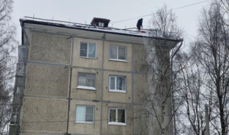 С наступлением весны коммунальщикам Архангельска поручили срочно проверить крыши