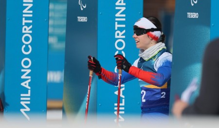 Второе золото Паралимпиады: российская лыжница вырвала победу на Играх 