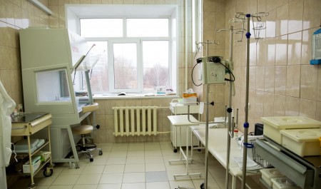 Для курильщиков и людей с ожирением хотят поднять взносы по ОМС: новости 11 марта