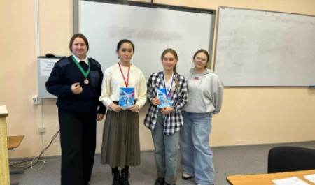 В САФУ прошёл турнир по шахматам среди студенток, посвящённый 8 Марта