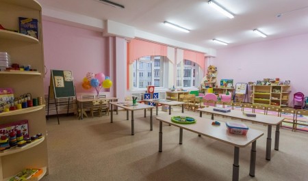 Семьям хотят платить за каждого ребенка, не попавшего в детский сад: на какую сумму стоит рассчитывать 