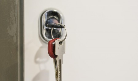 Какое жилье лучше не покупать, чтобы не лишиться квартиры и денег 