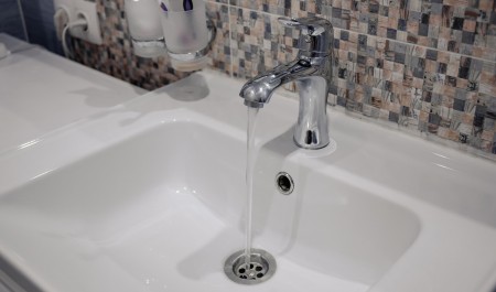 В Архангельске отключили водоснабжение острова Кего