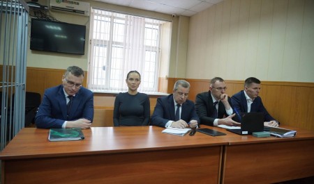 «Я очень сильно хочу жить». Как в Москве прошел суд по делу Лерчек — блогерша больна раком