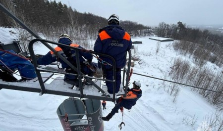 В Уфе спасатели МЧС России провели учения на канатной дороге