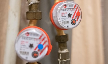 Вы можете платить за ЖКУ почти в два раза меньше: 5 способов сэкономить 