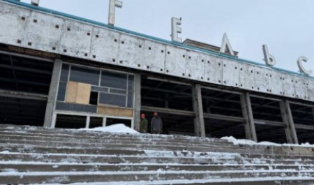 В Архангельске сохранят витражный облик Морского-речного вокзала