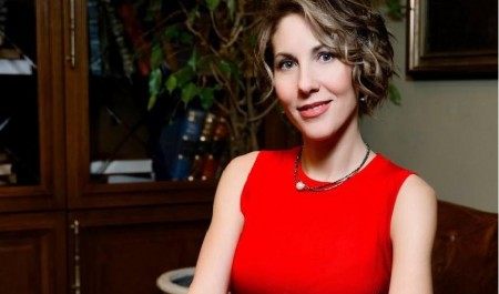 «Я мечтала услышать слово „мама“». Как мать узнала об аутизме у дочки и учит ее жить