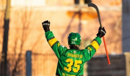 «Водник» завоевал «бронзу» хоккейного чемпионата волевой победой в Хабаровске