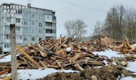 Снесли — и забыли: руины аварийных домов захламляют Архангельск Снесли — и забыли: руины аварийных домов захламляют Архангельск