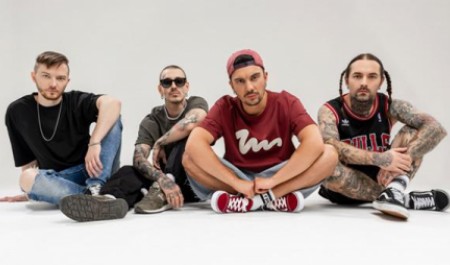 Центр Архангельска был лучше, чем в Москве: интервью с лидером группы «Rock Privet» Центр Архангельска был лучше, чем в Москве: интервью с лидером группы «Rock Privet»