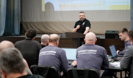 Участникам кадровой программы «Защитники. Под крылом Архангела» рассказали о цифровых системах для планирования деятельности