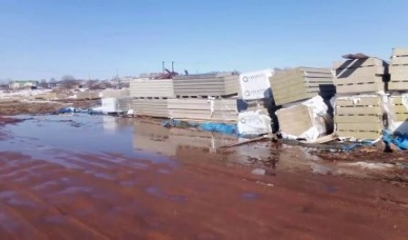 Возведение здания ФОК в Карпогорах превратилось в долгострой