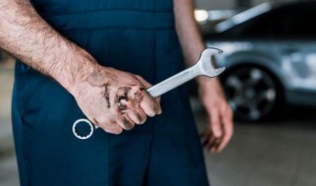 В Плесецке разборка между слесарями закончмлась уголовным делом