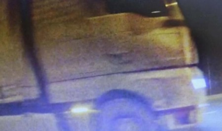 Полиция ищет водителя фуры, насмерть сбившего пешехода в Архангельской области