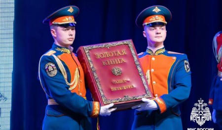 Имя Героя России Евгения Зиничева навечно занесено в Золотую Книгу Санкт-Петербурга