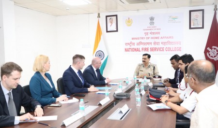 Специалисты Сибирской академии МЧС России изучили индийский опыт подготовки кадров пожарно-спасательного профиля