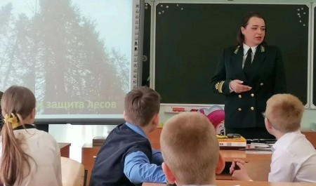 В Поморье продолжается цикл просветительских занятий, посвященных охране лесов