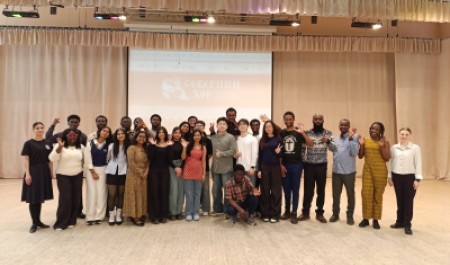 Иностранные студенты САФУ познакомились с культурой Русского Севера на мастер-классах Северного хора